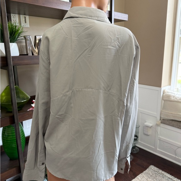 Rustic ridge XL Button-Up Shirt roll tab sleeve light gray tiny waffle pattern - Picture 2 of 9